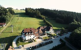 Hotel Kompleks Beskid Z Basenem I Stokiem Narciarskim - Blisko Babiej Gory
